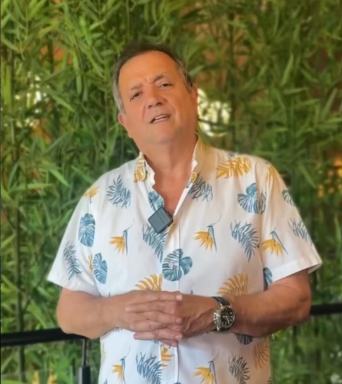 Alberto Caballero D.